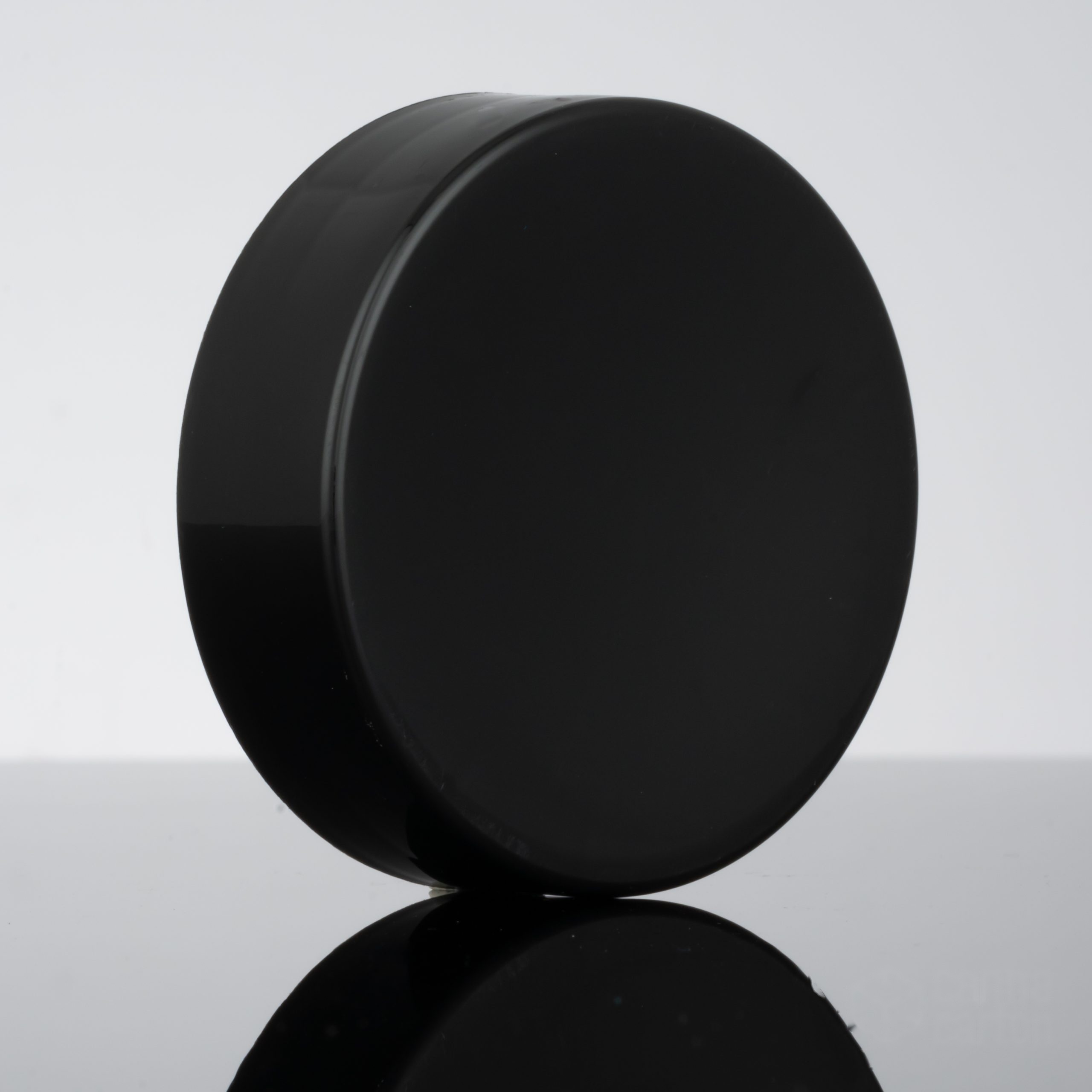 Child Resistant – Smooth Sided – Black – Gloss – PE Lined – 53/400