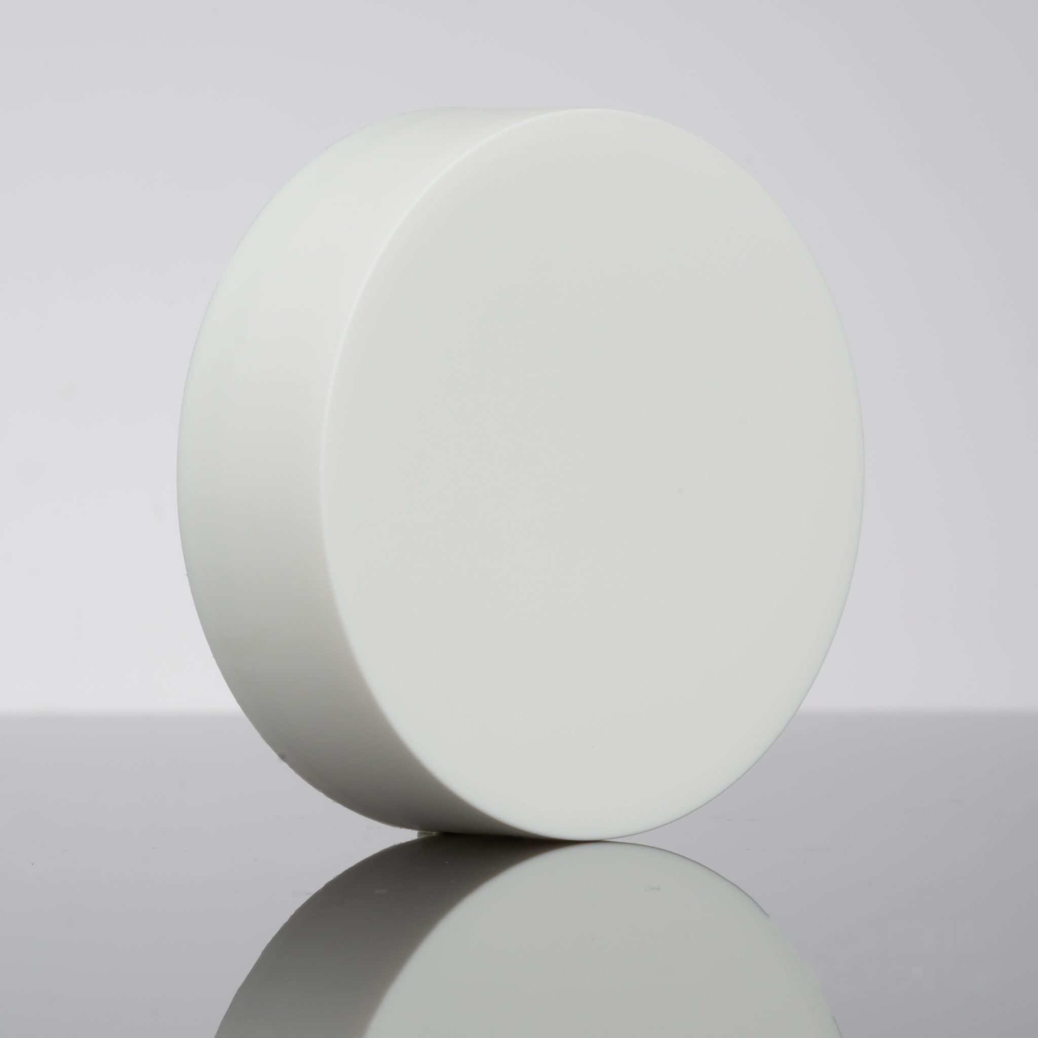 Child-Resistant – Smooth Sided – White – Gloss – PE Lined – 53/400